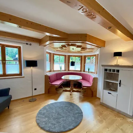 Vorberg Apartmán *
